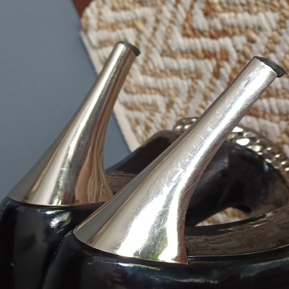 Stuart Weitzman Patent Leather Pumps - Picture 12 of 16